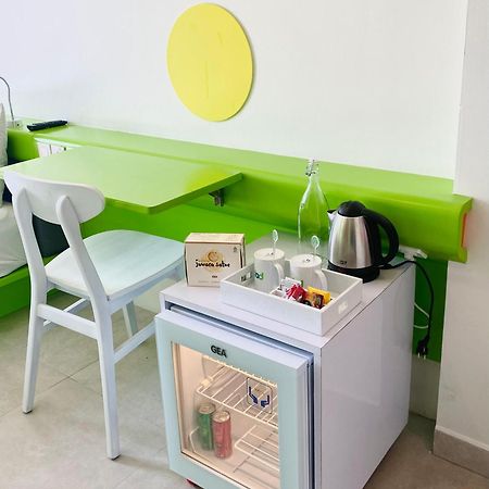 Pop! Hotel Timoho Джокьякарта Экстерьер фото
