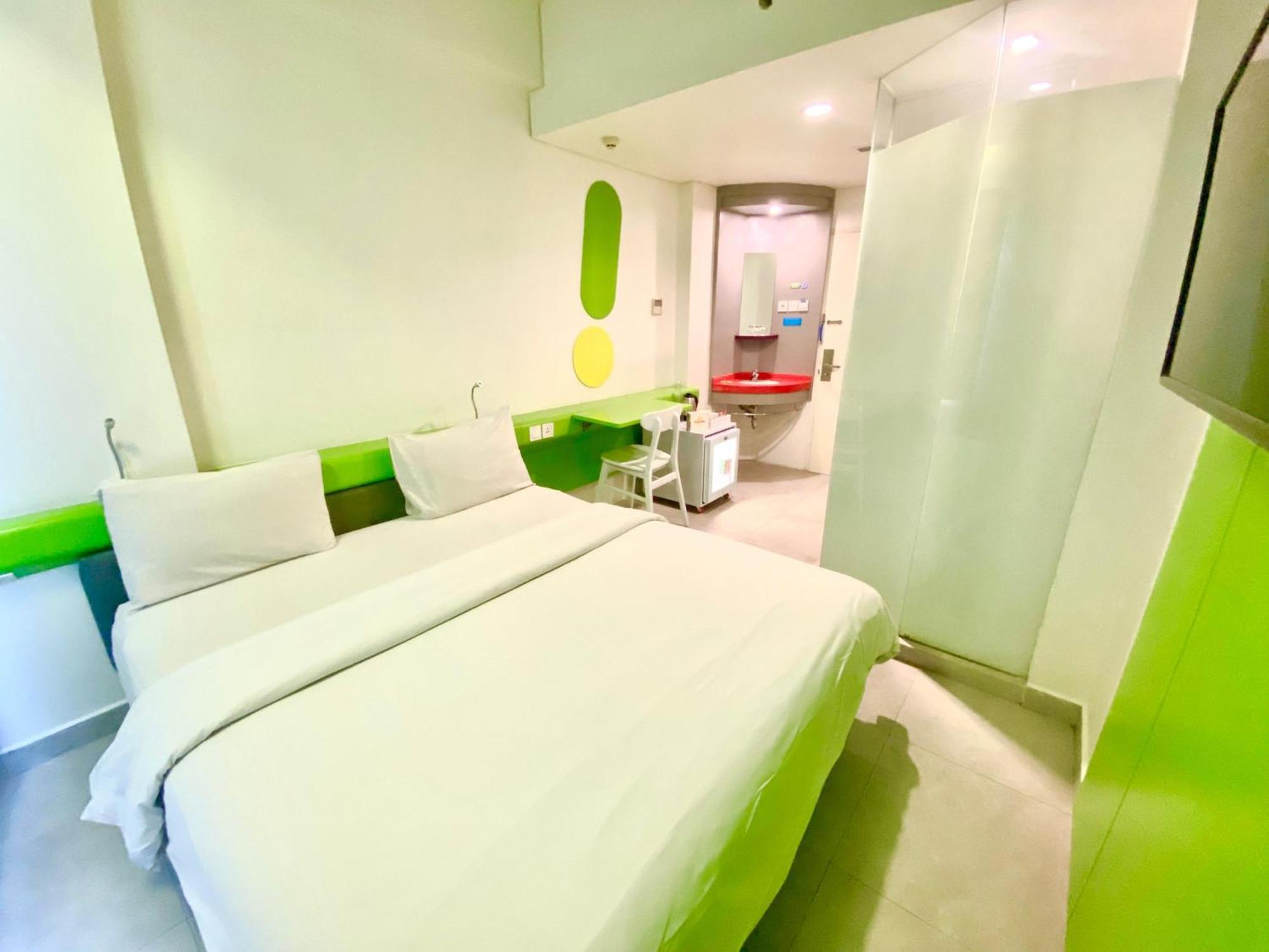 Pop! Hotel Timoho Джокьякарта Экстерьер фото