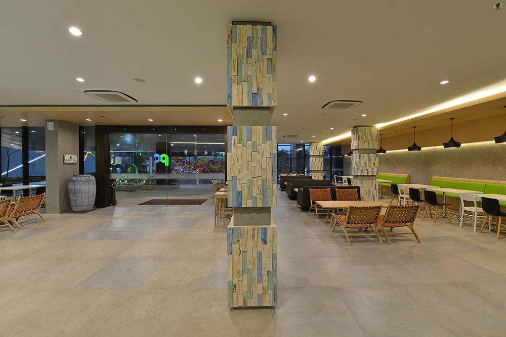 Pop! Hotel Timoho Джокьякарта Экстерьер фото