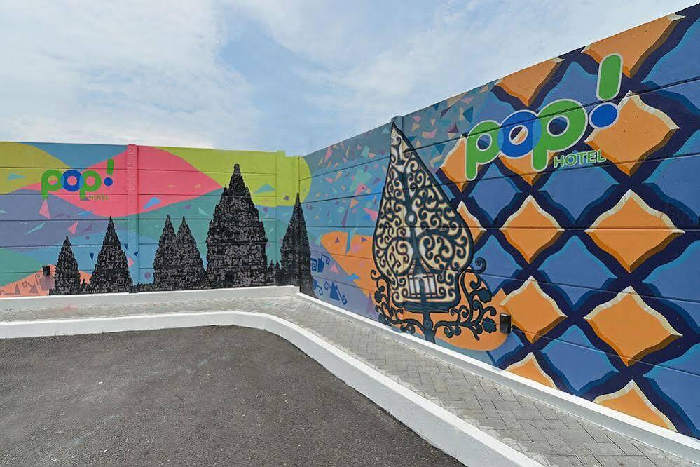 Pop! Hotel Timoho Джокьякарта Экстерьер фото